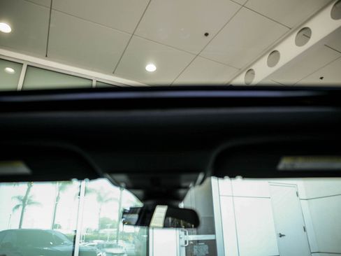 Used 2025 Honda Civic Sport image 24