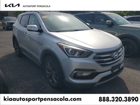 Used 2018 Hyundai Santa Fe Sport image 1