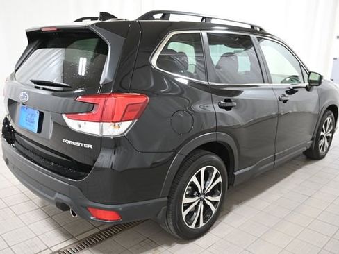 Used 2024 Subaru Forester Limited AWD/4WD image 13