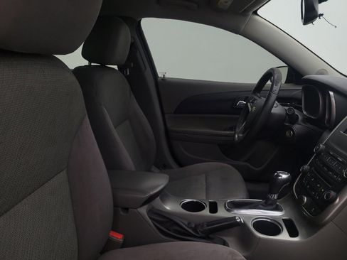 Used 2015 Chevrolet Malibu LS image 21