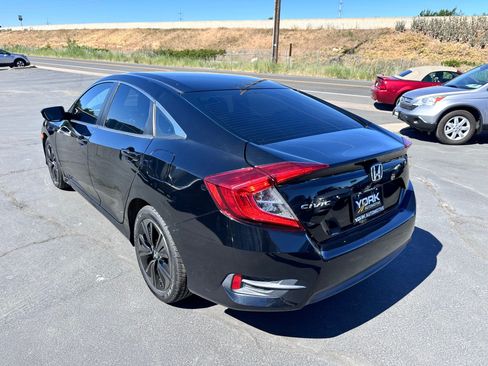 Used 2017 Honda Civic LX image 4