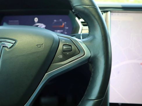 Used 2018 Tesla Model X 100D AWD/4WD image 8