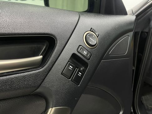 Used 2014 Hyundai Genesis 2.0T image 13