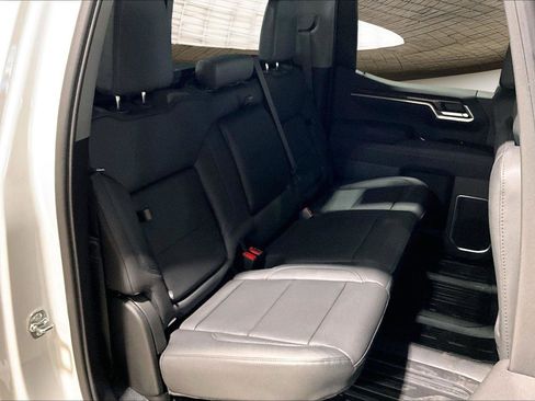 New 2026 GMC Sierra 1500 Elevation w/ Elevation Premium Package AWD/4WD image 12