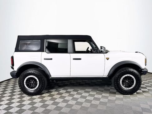 Used 2024 Ford Bronco Badlands AWD/4WD image 8