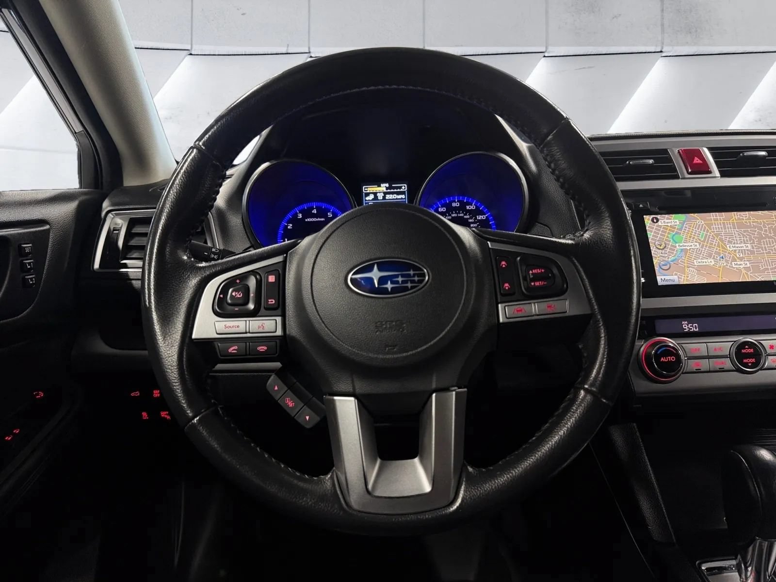 Used 2017 Subaru Outback 3.6R Limited AWD/4WD image 23