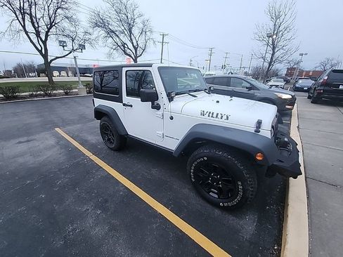 Used 2016 Jeep Wrangler Sport image 3