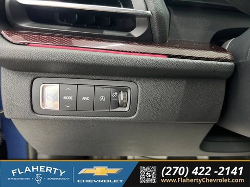 Used 2024 Chevrolet Traverse RS w/ LPO, Floor Liner Package AWD/4WD image 26