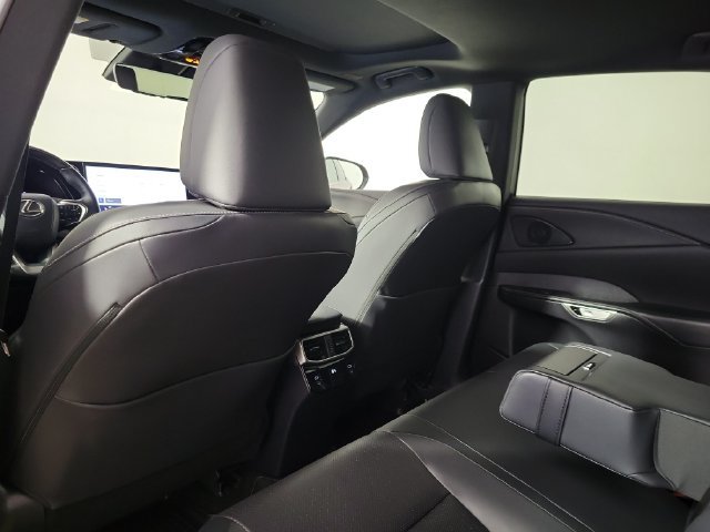 Used 2024 Lexus RX 350 FWD w/ Technology Package image 14