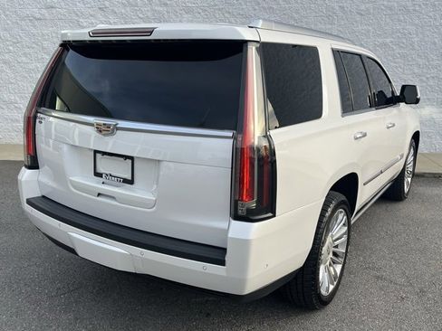 Used 2019 Cadillac Escalade Platinum image 8