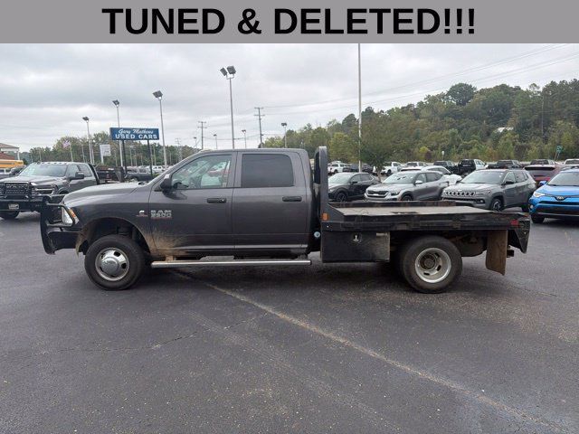 Used 2018 RAM 3500 Tradesman w/ Chrome Appearance Group AWD/4WD image 9