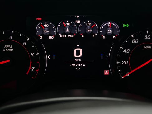 Used 2020 Chevrolet Camaro SS image 13