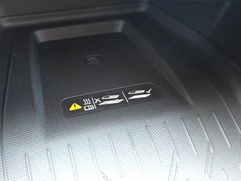 New 2026 Chevrolet Equinox EV RS FWD image 11