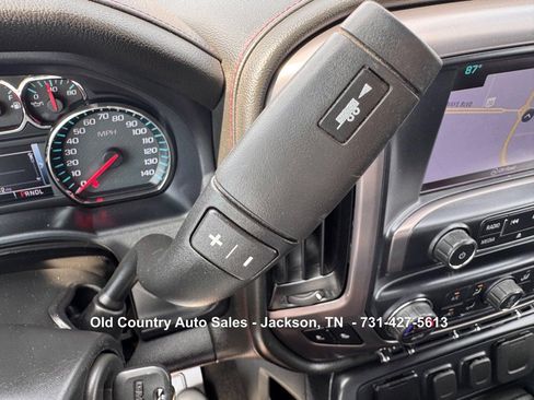 Used 2018 GMC Sierra 1500 SLT AWD/4WD image 36