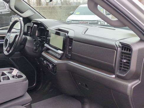Certified 2022 Chevrolet Silverado 1500 LT image 19