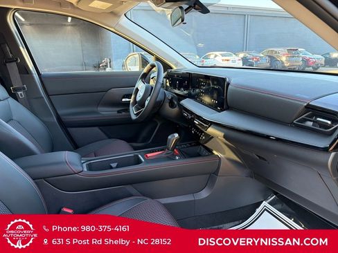 New 2026 Nissan Kicks SR w/ SR Premium Package FWD image 43