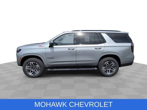 Used 2025 Chevrolet Tahoe Z71 w/ Comfort Package AWD/4WD image 6
