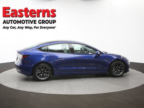 Used 2022 Tesla Model 3 Long Range AWD/4WD image 38