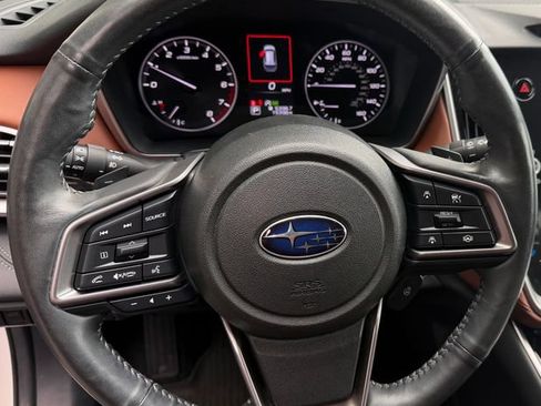 Used 2023 Subaru Outback Touring AWD/4WD image 37