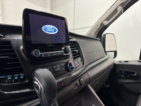 Used 2021 Ford Transit 350 XLT image 32