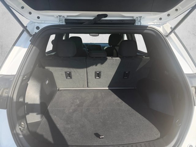 Used 2026 Chevrolet Equinox LT AWD/4WD image 6
