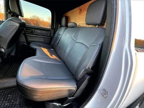 Used 2022 RAM 2500 Tradesman w/ Chrome Appearance Group image 24