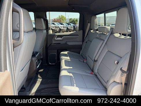New 2026 GMC Sierra 1500 SLT AWD/4WD image 23
