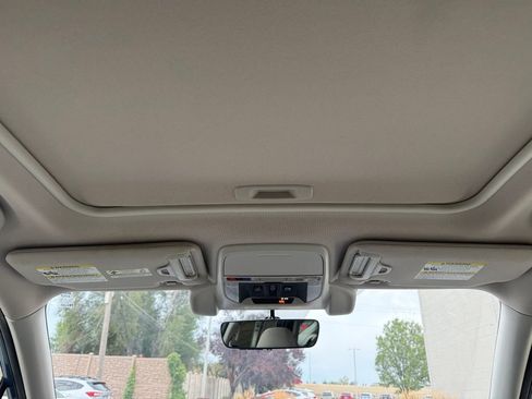 Used 2020 Subaru Forester Premium AWD/4WD image 18