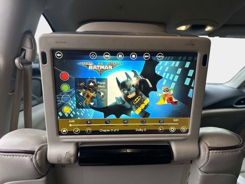 Used 2018 Chrysler Pacifica Limited image 14