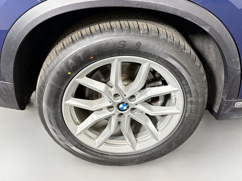 Used 2022 BMW X5 xDrive40i w/ Executive Package image 33