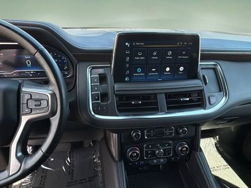 Used 2024 Chevrolet Tahoe Premier RWD image 10