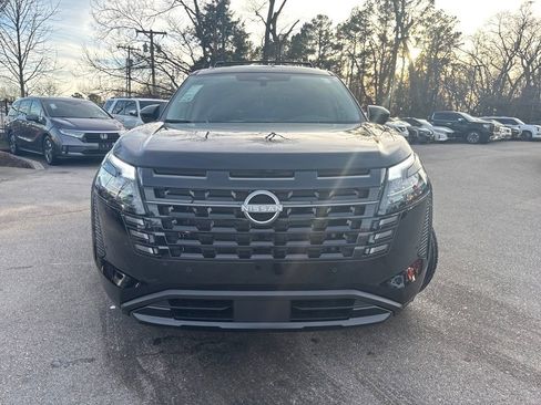 New 2026 Nissan Pathfinder SV AWD/4WD image 9
