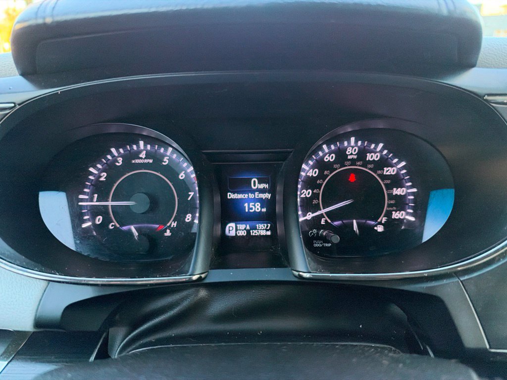 Used 2018 Toyota Avalon Touring w/ Carpet Mat Package FWD image 14