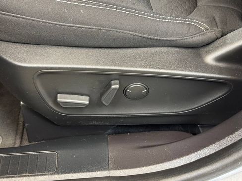 Used 2023 Ford Escape Active w/ Tech Pack #1 FWD image 11