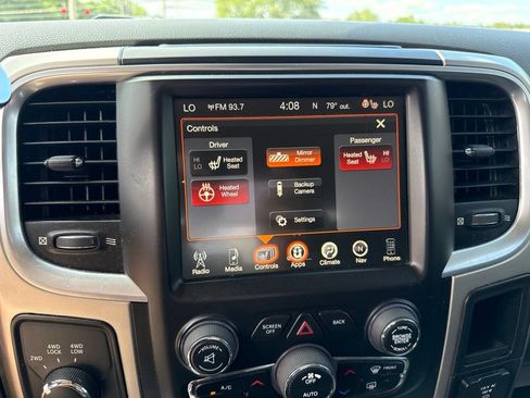 Used 2017 RAM 2500 Big Horn w/ Sport Appearance Group AWD/4WD image 33