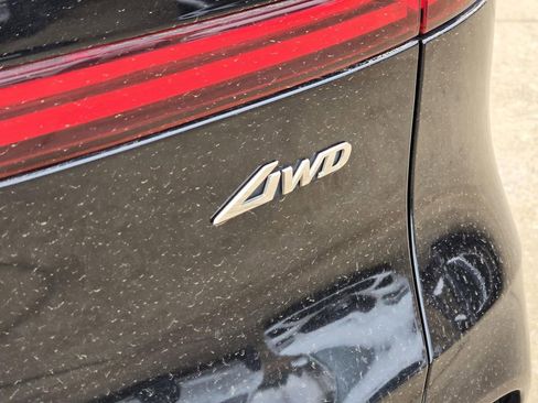 Used 2023 Genesis GV70 2.5T w/ Sport Prestige Package image 6