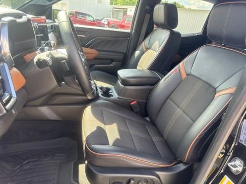 Used 2023 GMC Canyon AT4 AWD/4WD image 14