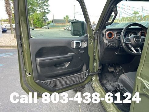 Used 2023 Jeep Gladiator Mojave w/ LED Lighting Group image 4