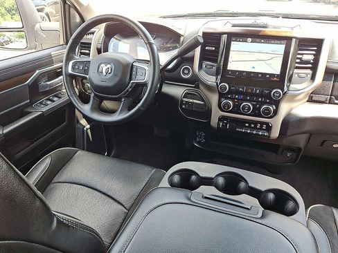 Certified 2024 RAM 2500 Laramie w/ Safety Group AWD/4WD image 15