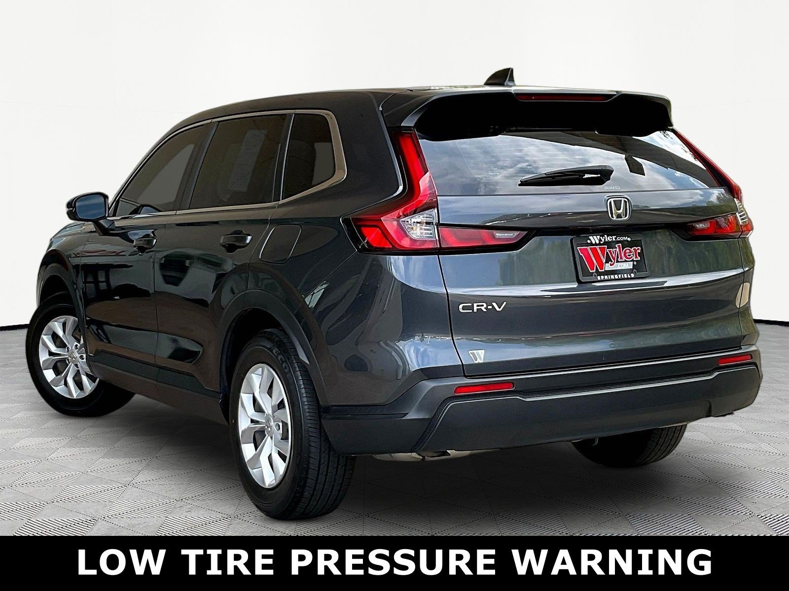 Used 2024 Honda CR-V LX image 4