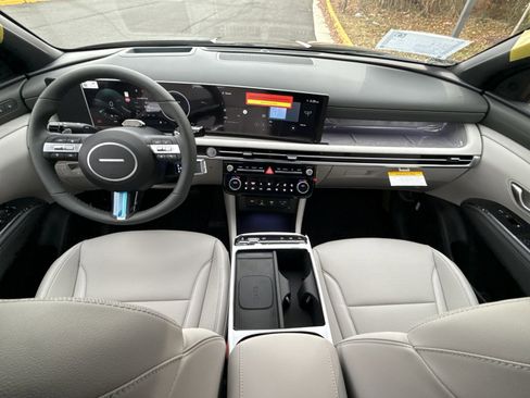 New 2026 Hyundai Tucson Limited image 23