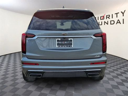 Used 2024 Cadillac XT6 Premium Luxury w/ Technology Package image 5