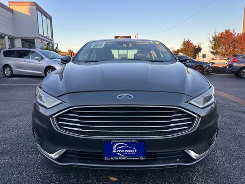 Used 2019 Ford Fusion SEL image 2
