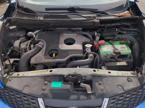 Used 2011 Nissan Juke S image 26