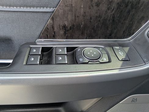 Used 2024 Ford F250 Lariat w/ Lariat Ultimate Package AWD/4WD image 10
