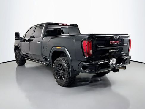 Used 2022 GMC Sierra 3500 Denali w/ Denali Black Diamond Edition AWD/4WD image 6