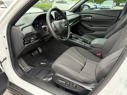 Used 2024 Honda Accord Sport image 12
