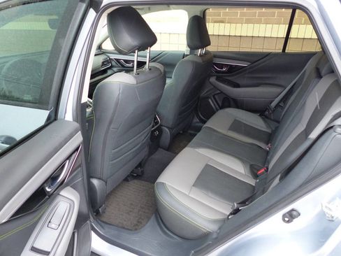 Used 2025 Subaru Outback Onyx Edition image 34