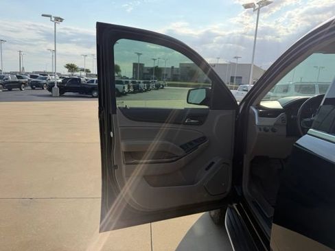 Used 2020 GMC Yukon SLT w/ Open Road Package AWD/4WD image 11
