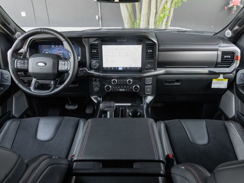 Used 2025 Ford F150 Raptor image 12